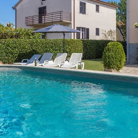Andric 3* Pula